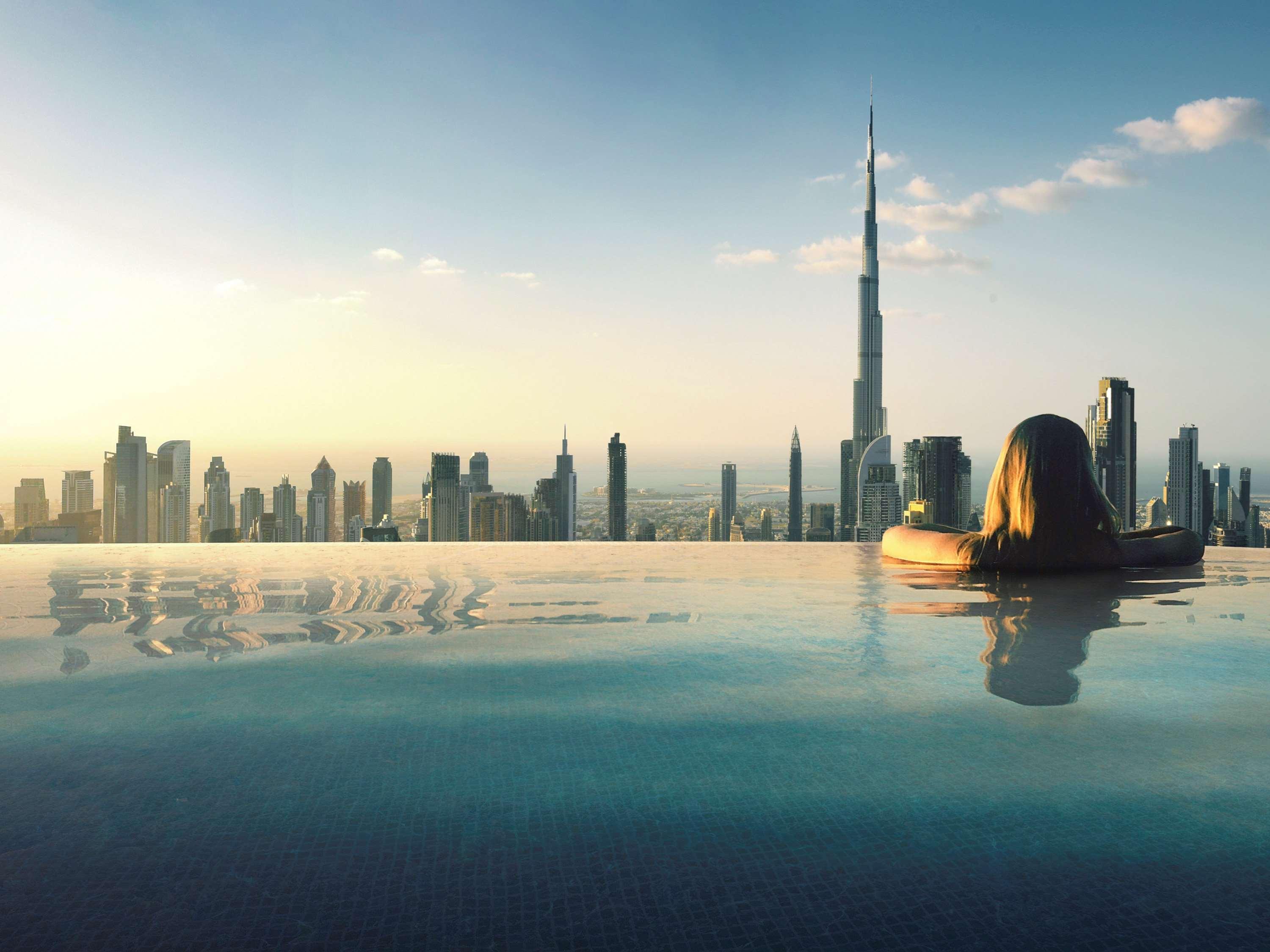 SLS Dubai Hotel&Residences Exterior foto